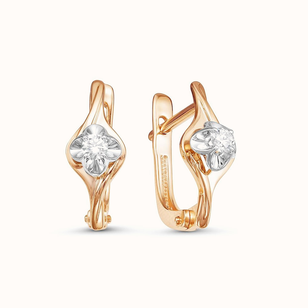 The Virika Yellow Gold 18kt Diamond Stud Earring