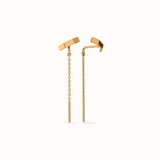 The Virika Yellow Gold 18kt Diamond Stud Earring