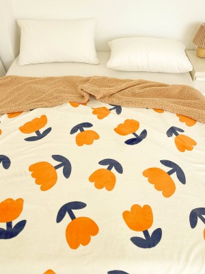 Warm Tulip Lambswool Blanket