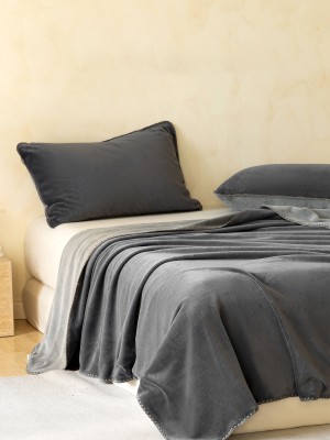 Thickened Milk Fleece Blanket