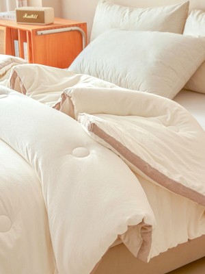 Fluffy and Soft Cotton Quilt