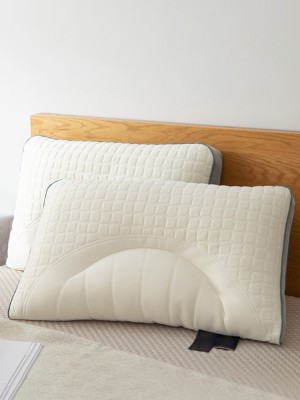 First Class Shoulder Support Pillow