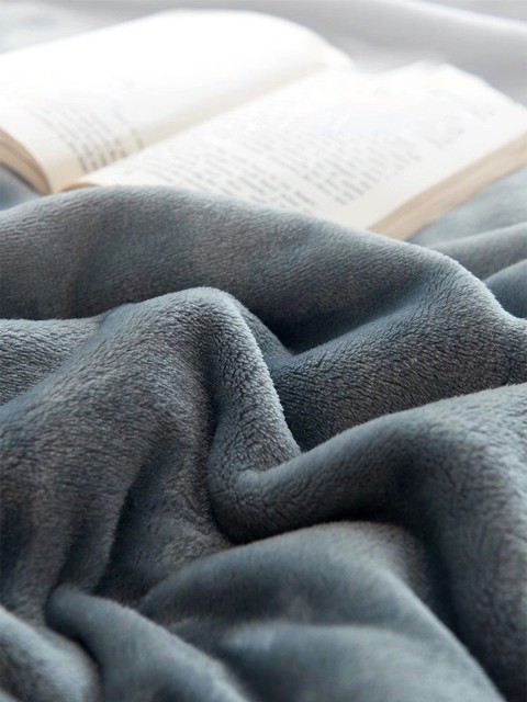 Blue Thickened Milk Fleece Bed Sheet