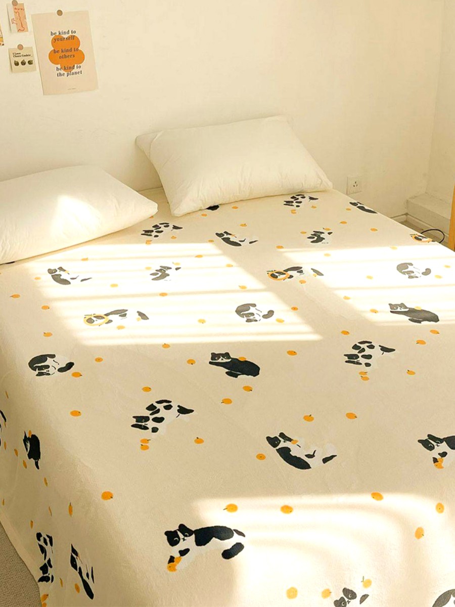 Cow and Cat Print Cream Fleece Bed Sheets