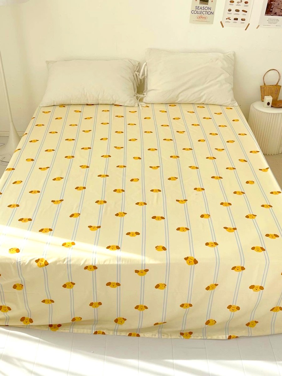 Striped Curly Haired Dog Print Bed Sheet