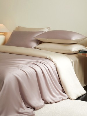 Luxury Four Piece Bedding Set