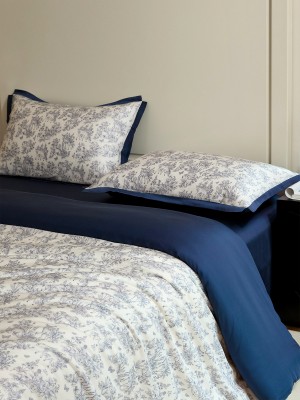 Floral Print Bedding Set