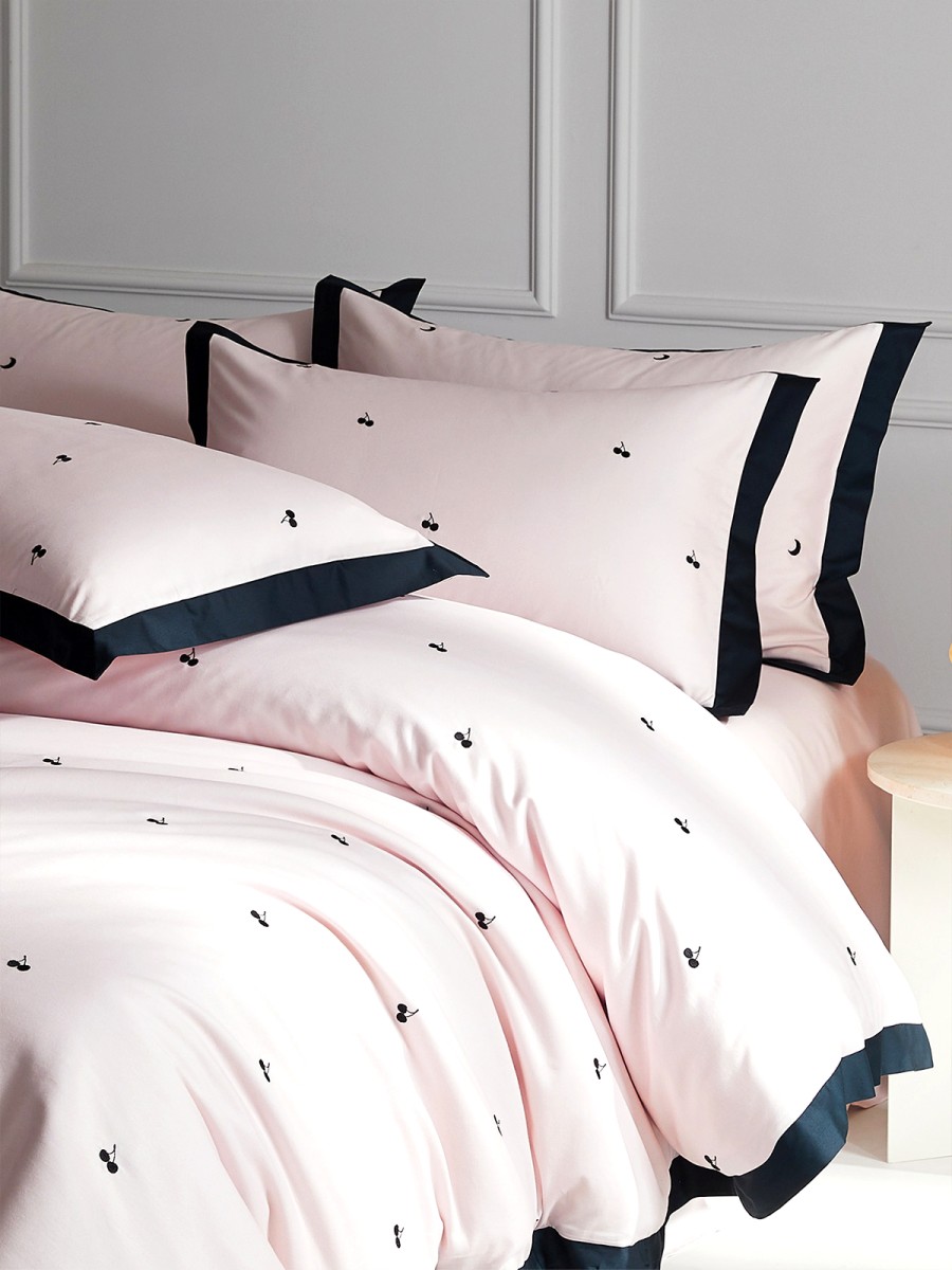 Cherry Print Bedding Set