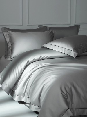 Wide band 100% Cotton Four Piece Bedding Set